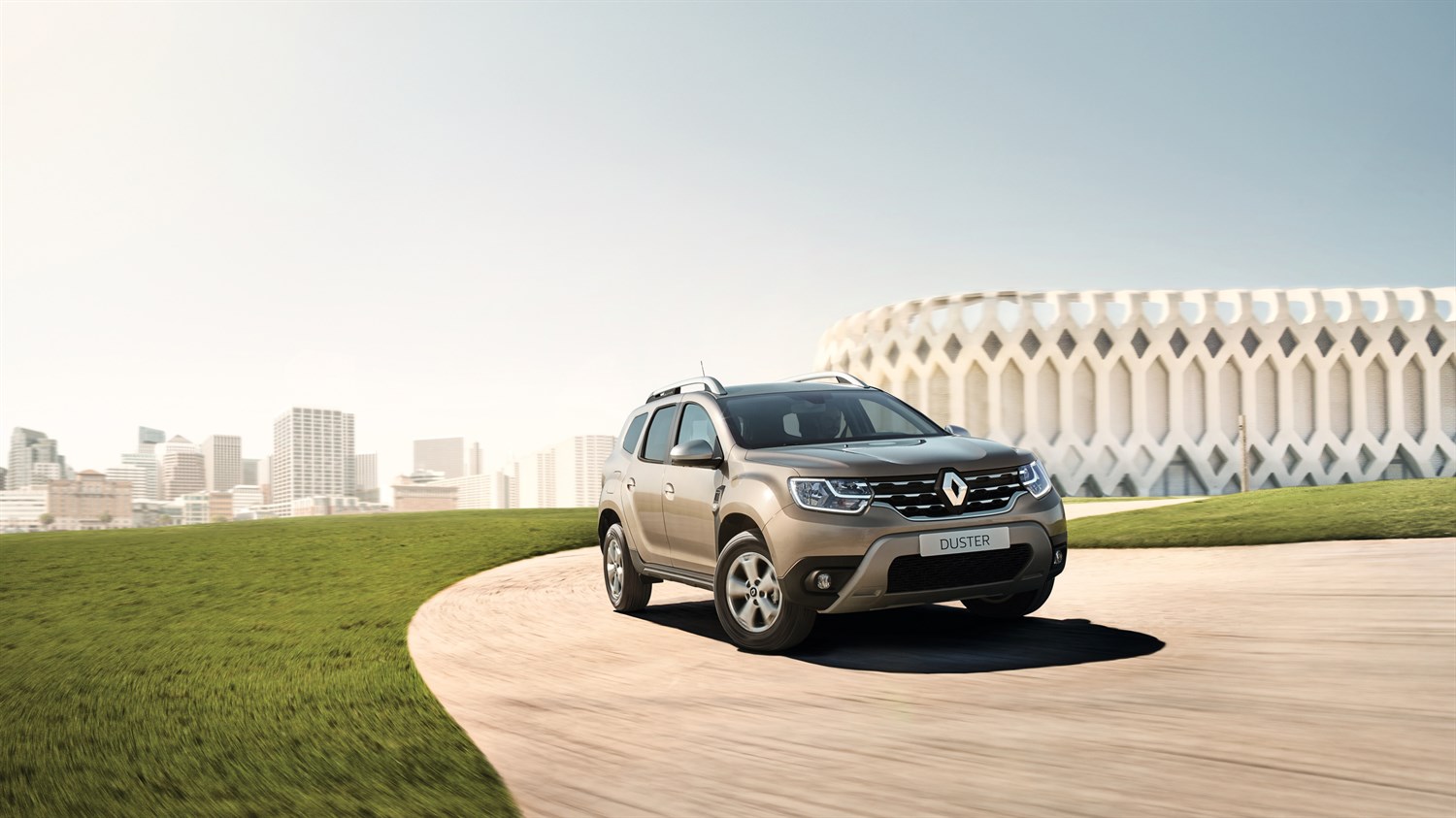 Renault DUSTER - Exterior Front Design