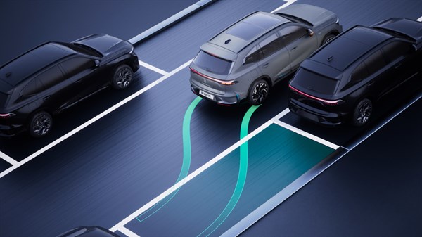 Renault Koleos full hybrid E-Tech - full automatic parking