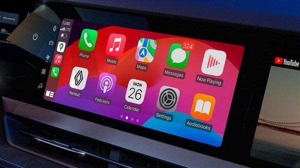 Renault Koleos full hybrid E-Tech - central display